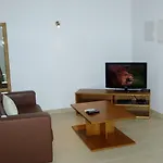 Apartment Jazzy Cool Near White Beaches